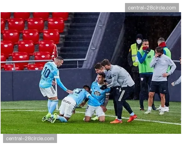 西甲保级队陷入连环平负 实力趋同导致积分难以拉开 西甲保级队陷入连环平负 实力趋同导致积分难以拉开