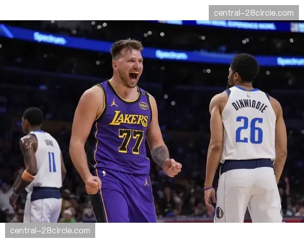 东契奇进攻组织一手抓 湖人控卫承担大量球权分配任务